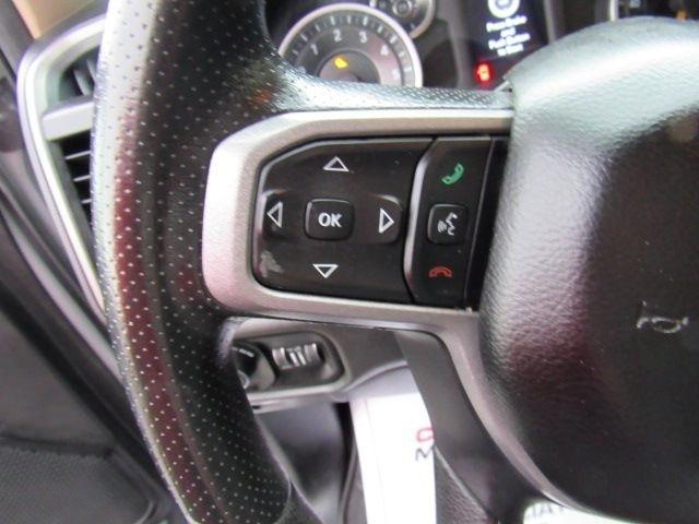 RAM 1500 Tradesman Crew Cab SB 4WD 2019