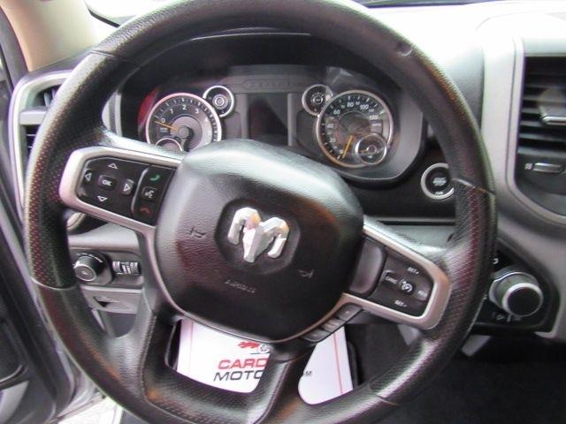 RAM 1500 Tradesman Crew Cab SB 4WD 2019