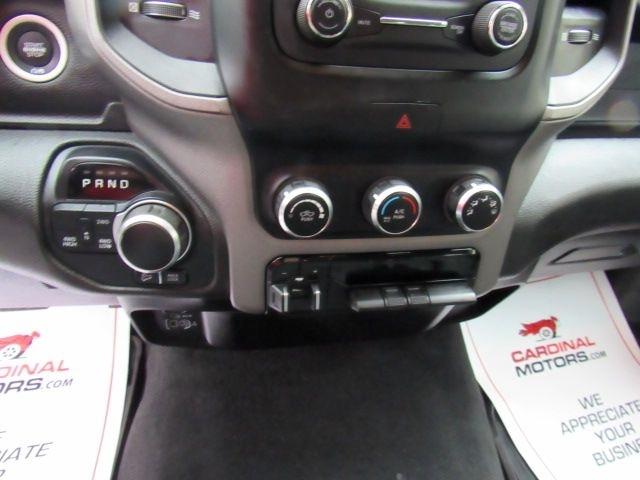 RAM 1500 Tradesman Crew Cab SB 4WD 2019