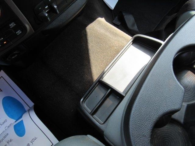 RAM 1500 Tradesman Crew Cab SWB 4WD 2016