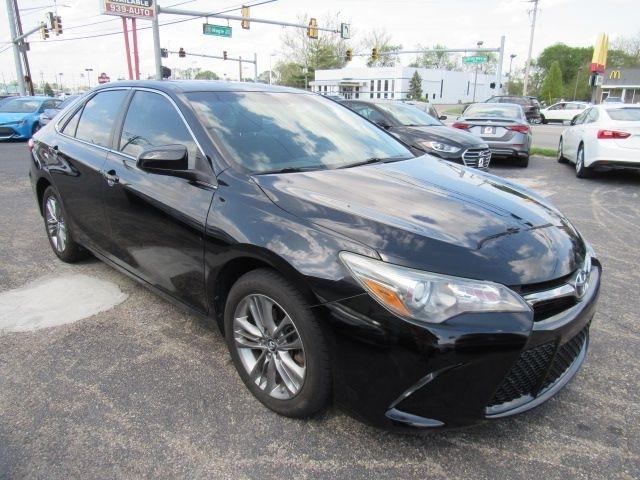 Toyota Camry SE 2016