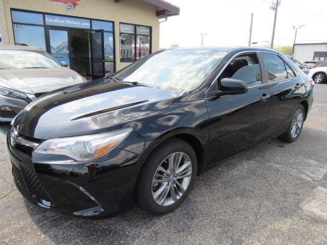 Toyota Camry SE 2016