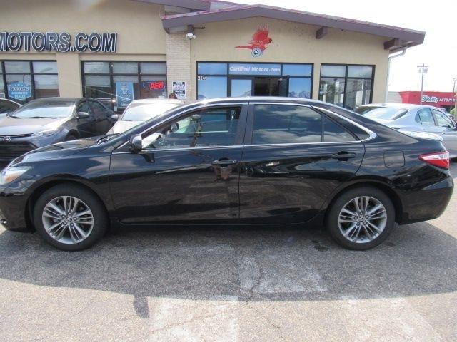 Toyota Camry SE 2016