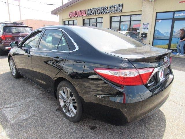 Toyota Camry SE 2016