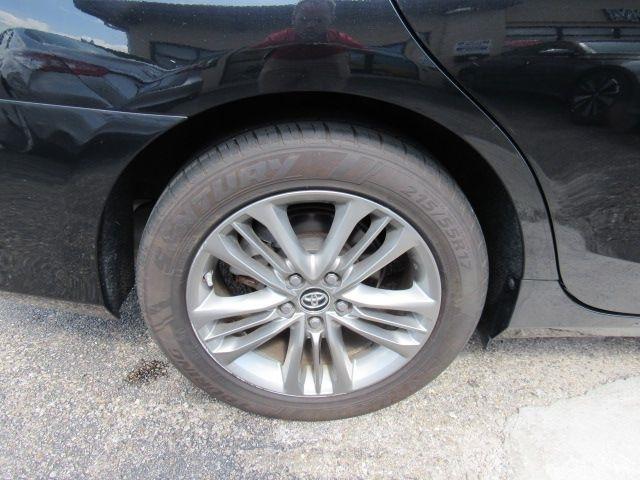 Toyota Camry SE 2016