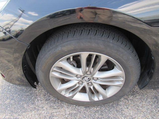 Toyota Camry SE 2016