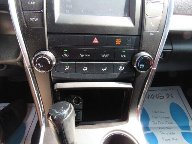 Toyota Camry SE 2016