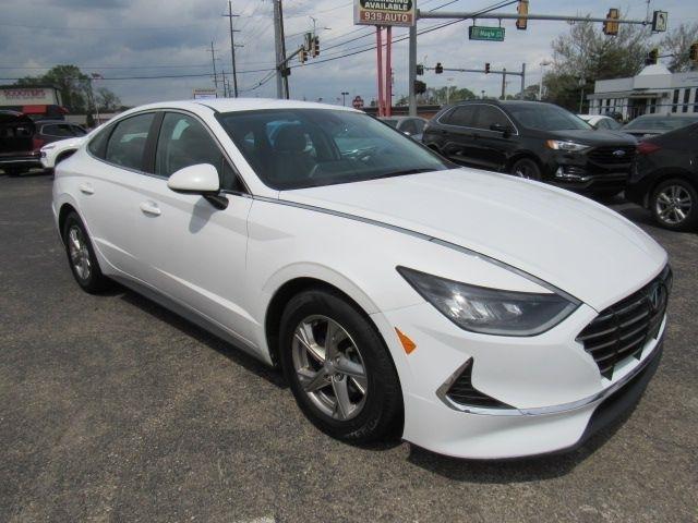 Hyundai Sonata SE 2022