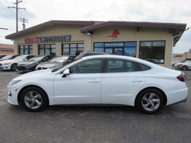 Hyundai Sonata SE 2022