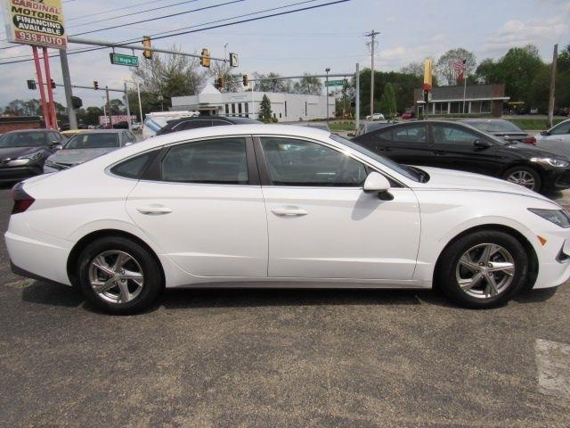 Hyundai Sonata SE 2022