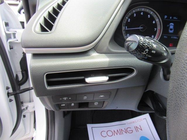 Hyundai Sonata SE 2022