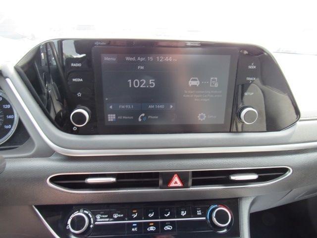 Hyundai Sonata SE 2022