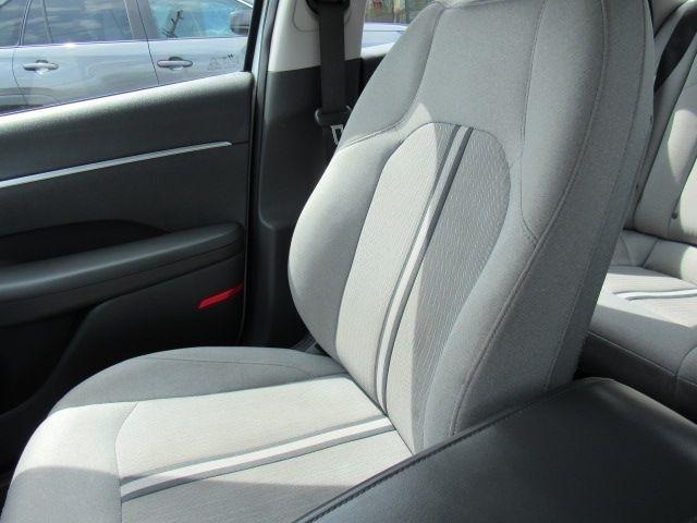 Hyundai Sonata SE 2022