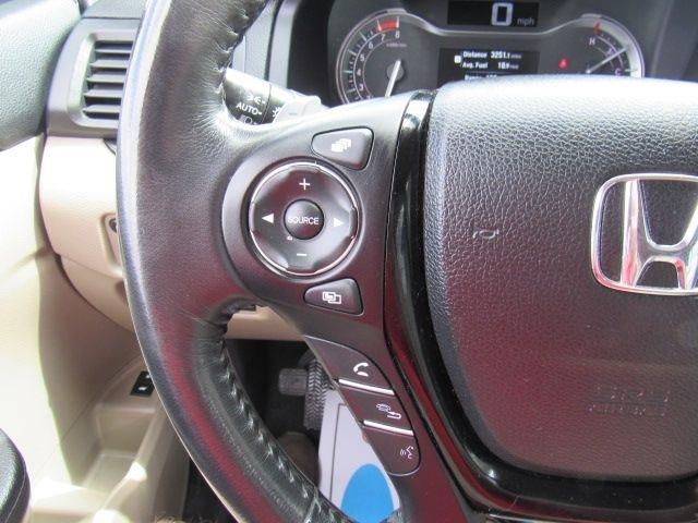 Honda Pilot Touring 2WD 2016