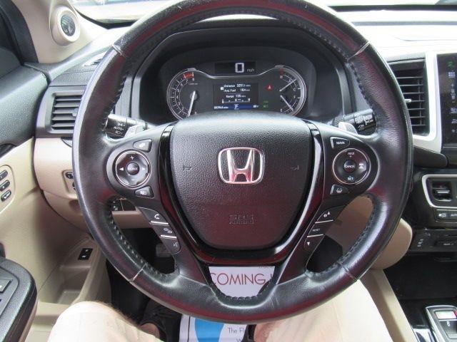 Honda Pilot Touring 2WD 2016