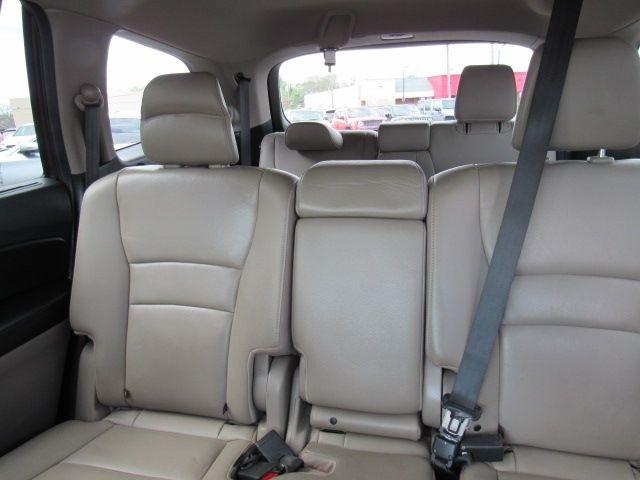 Honda Pilot Touring 2WD 2016