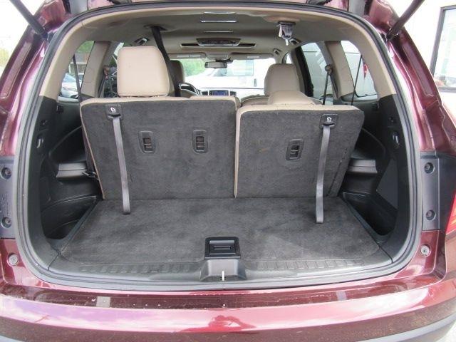 Honda Pilot Touring 2WD 2016