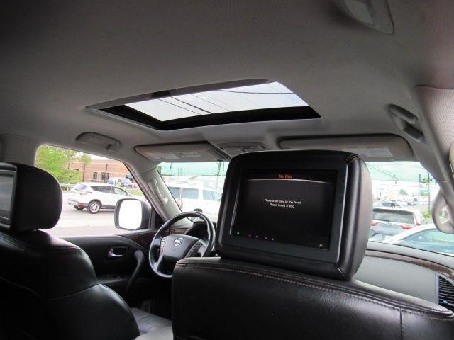 Nissan Armada Platinum AWD 2019