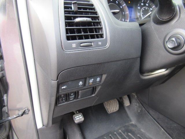 Nissan Armada Platinum AWD 2019