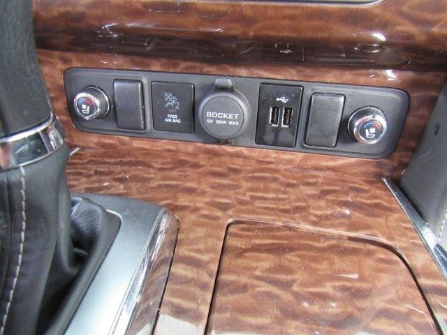 Nissan Armada Platinum AWD 2019