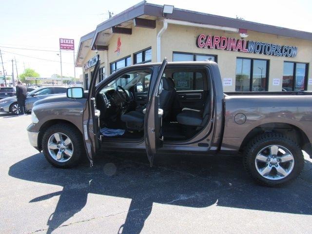 RAM 1500 SLT Crew Cab SWB 4WD 2018