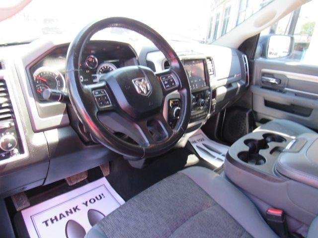 RAM 1500 SLT Crew Cab SWB 4WD 2018