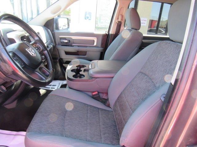 RAM 1500 SLT Crew Cab SWB 4WD 2018