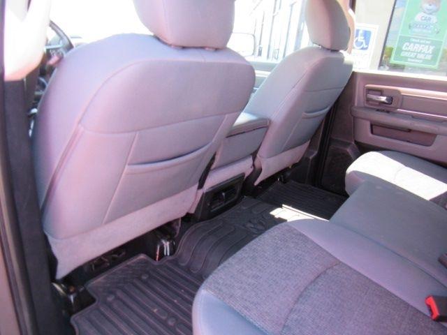 RAM 1500 SLT Crew Cab SWB 4WD 2018