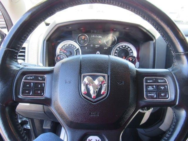 RAM 1500 SLT Crew Cab SWB 4WD 2018