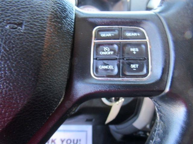 RAM 1500 SLT Crew Cab SWB 4WD 2018