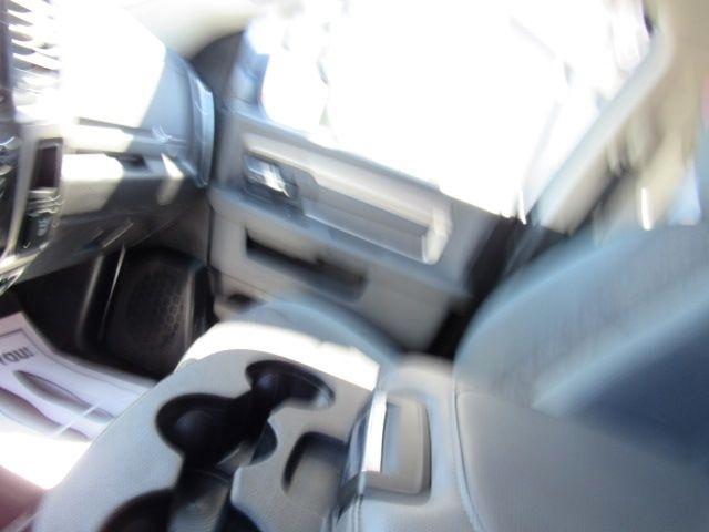 RAM 1500 SLT Crew Cab SWB 4WD 2018