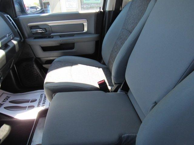 RAM 1500 SLT Crew Cab SWB 4WD 2018