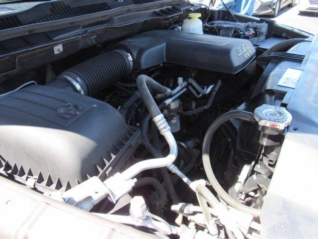 RAM 1500 SLT Crew Cab SWB 4WD 2018