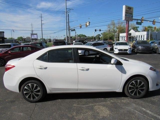 Toyota Corolla XLE CVT 2018