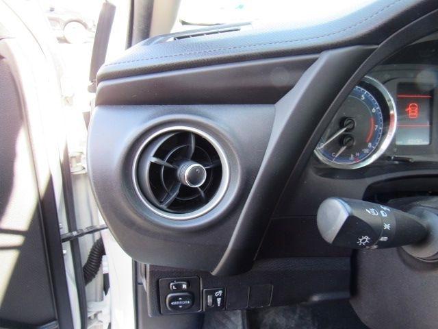 Toyota Corolla XLE CVT 2018