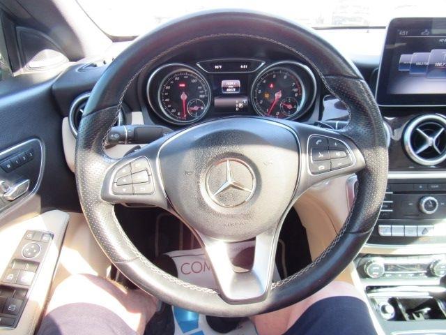 Mercedes-Benz CLA-Class CLA250 4MATIC 2019