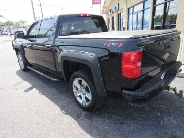 Chevrolet Silverado 1500 Custom Crew Cab 4WD 2018