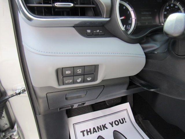 Toyota Highlander Limited AWD V6 2022