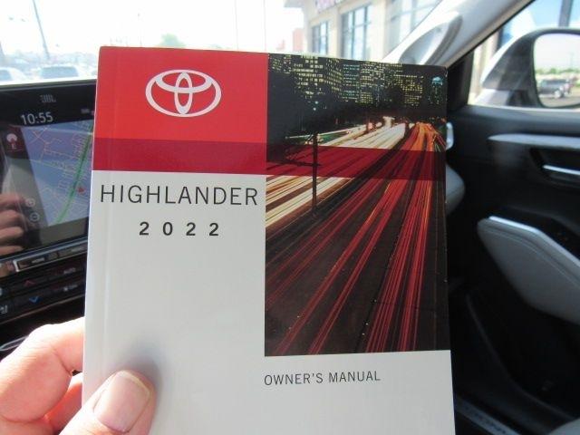 Toyota Highlander Limited AWD V6 2022