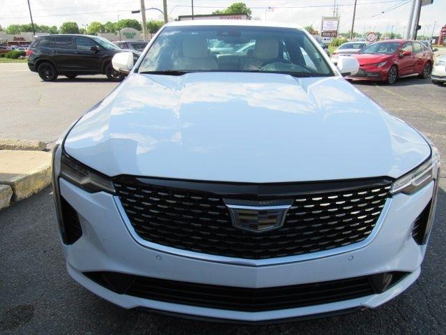 Cadillac CT4 Premium Luxury 2024