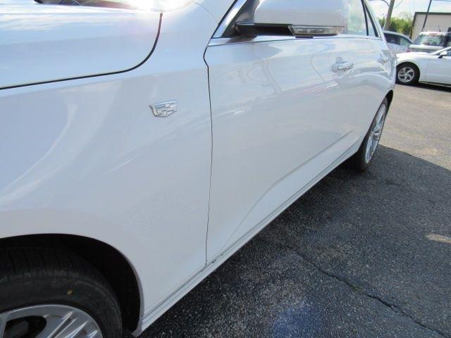 Cadillac CT4 Premium Luxury 2024
