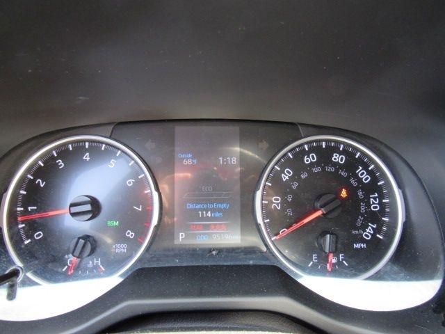Toyota RAV4 XLE 2021