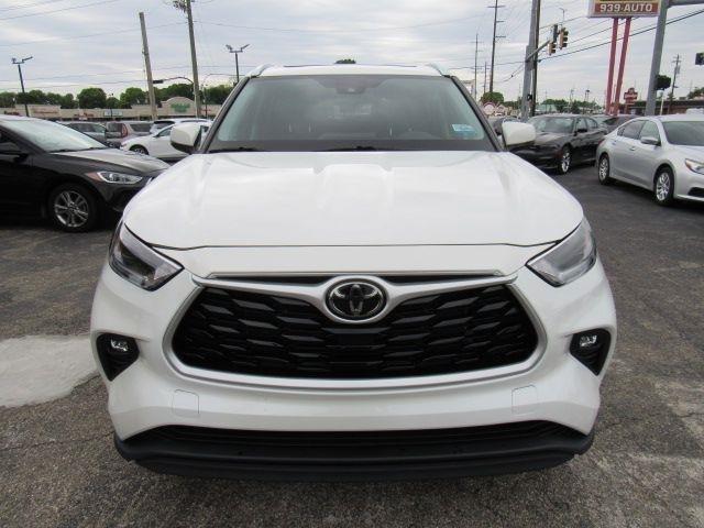 Toyota Highlander XLE Nav AWD V6 2021