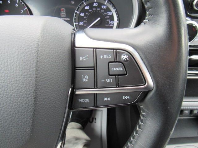 Toyota Highlander XLE Nav AWD V6 2021