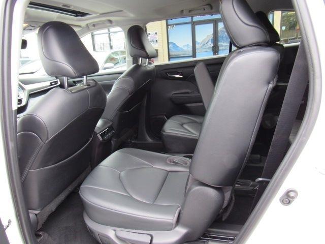 Toyota Highlander XLE Nav AWD V6 2021