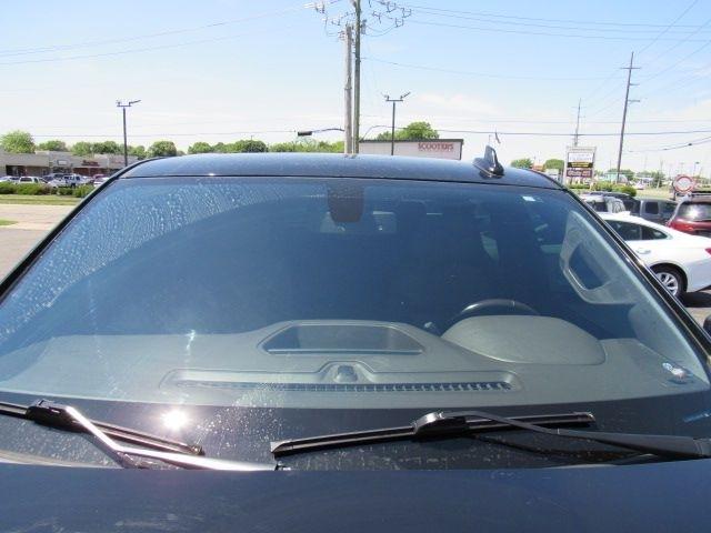 Chevrolet Silverado 1500 LTZ Crew Cab 4WD 2020