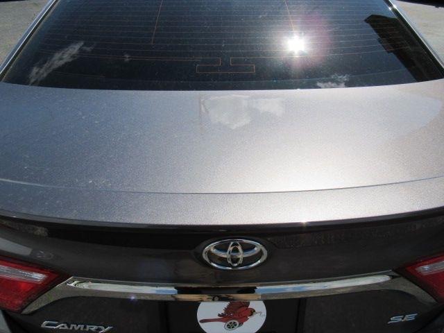Toyota Camry SE 2017