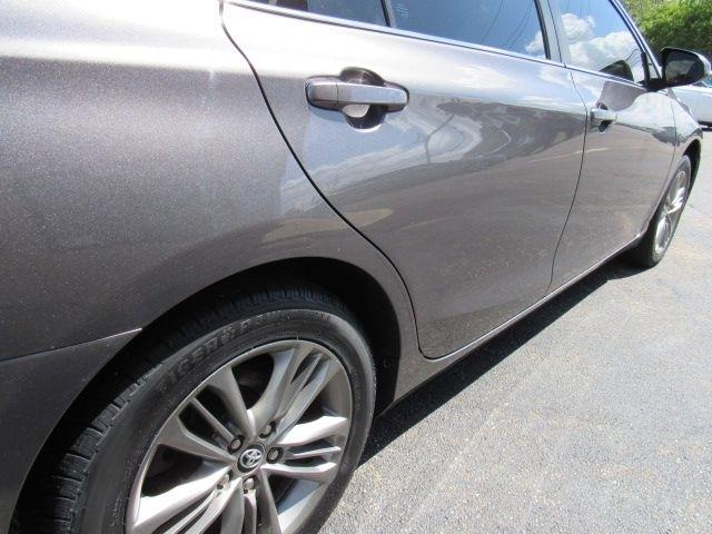 Toyota Camry SE 2017