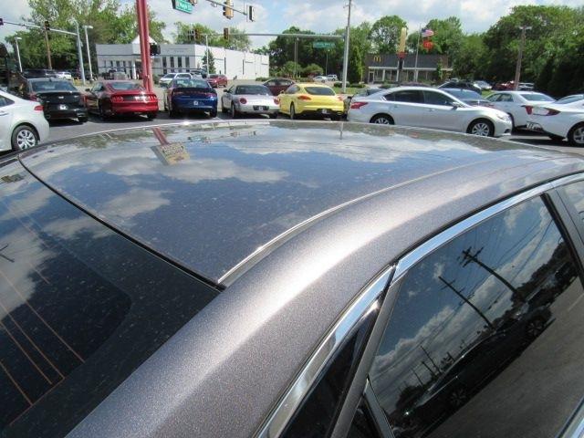Toyota Camry SE 2017