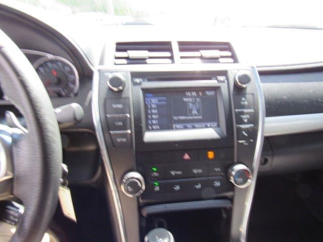 Toyota Camry SE 2017